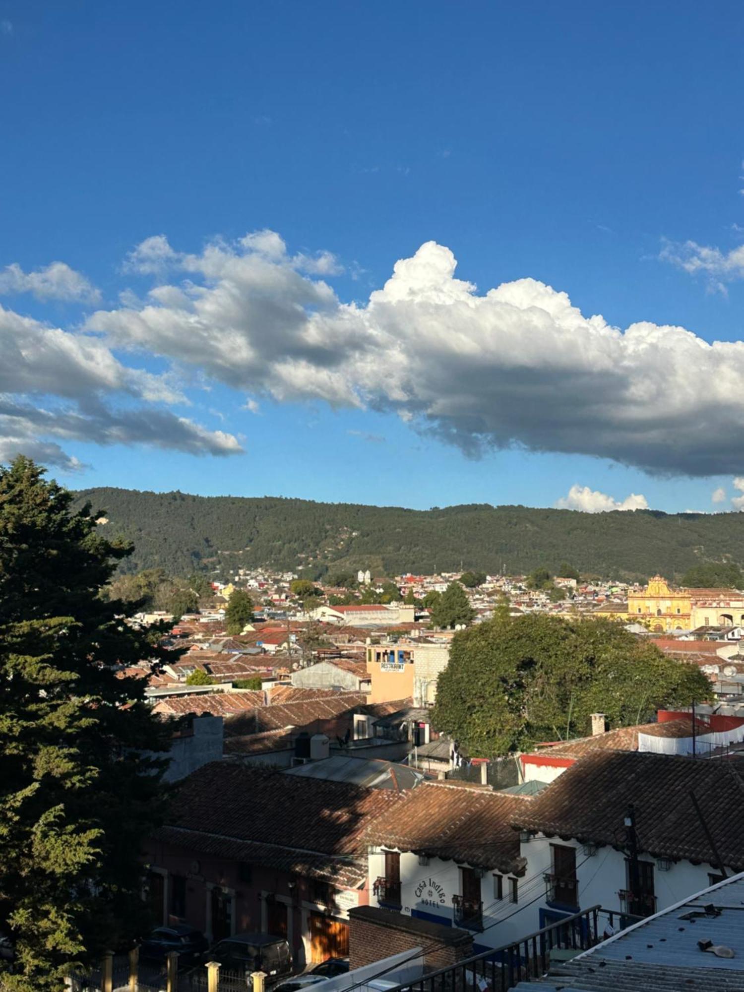 Na Hotel San Cristóbal de Las Casas Dış mekan fotoğraf
